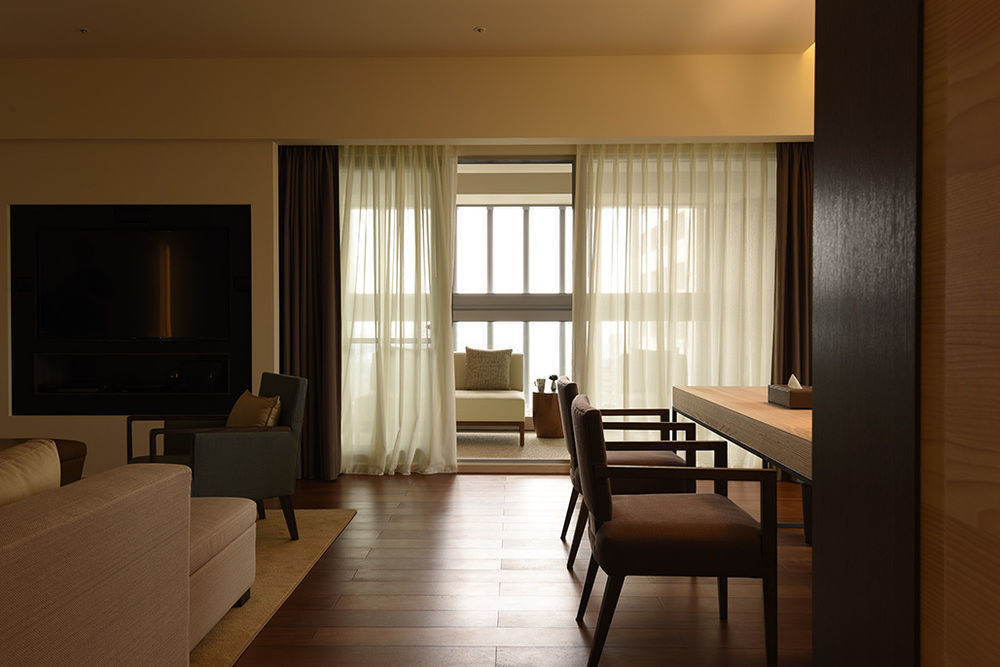 Hotel Cozzi Ximen Đài Nam Ngoại thất bức ảnh