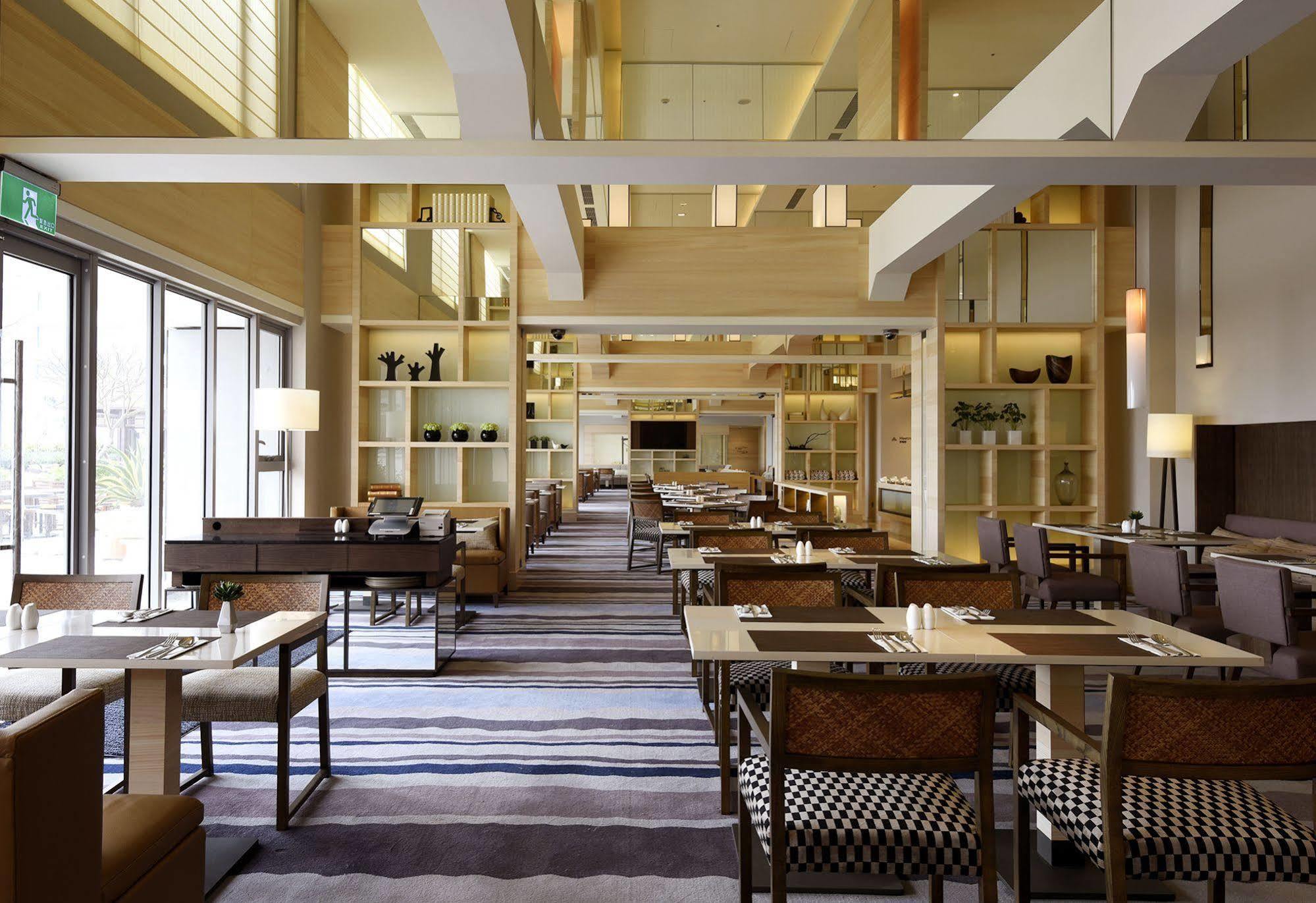 Hotel Cozzi Ximen Đài Nam Ngoại thất bức ảnh